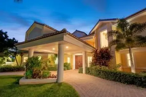 901 SE Riverside Drive Stuart FL 34994