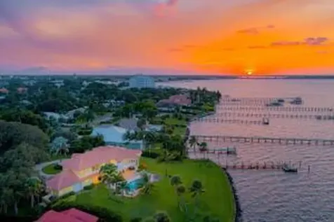 901 SE Riverside Drive Stuart FL 34994