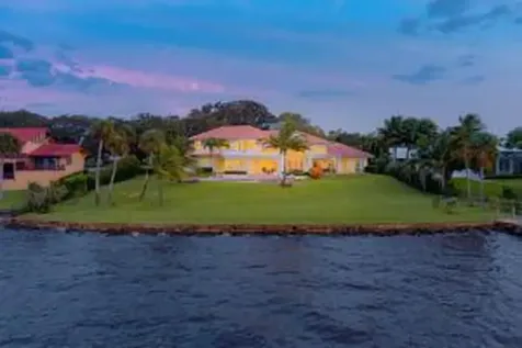 901 SE Riverside Drive Stuart FL 34994