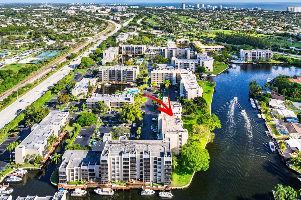 14 Royal Palm Way Boca Raton FL 33432