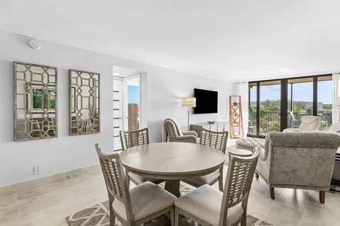 14 Royal Palm Way Boca Raton FL 33432