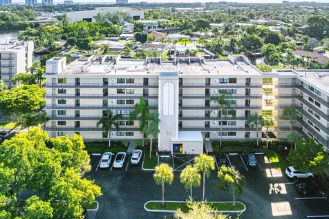 14 Royal Palm Way Boca Raton FL 33432
