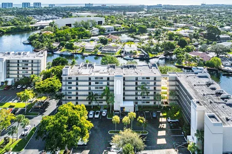 14 Royal Palm Way Boca Raton FL 33432