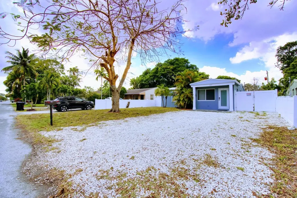1617 NW 5th Avenue Fort Lauderdale FL 33311