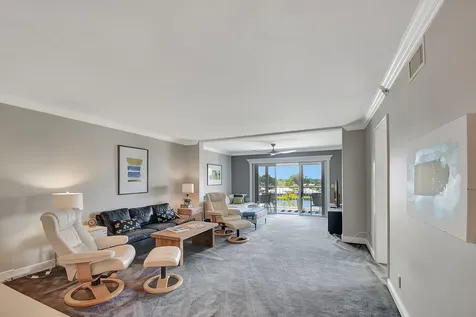 300 Jfk Drive Atlantis FL 33462