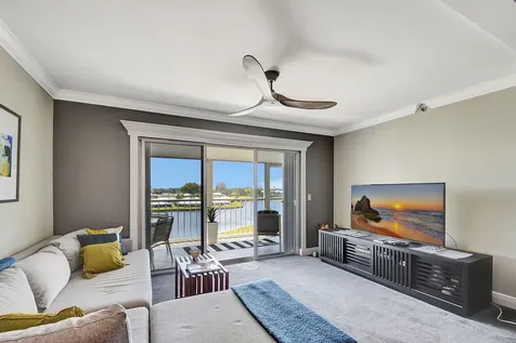 300 Jfk Drive Atlantis FL 33462