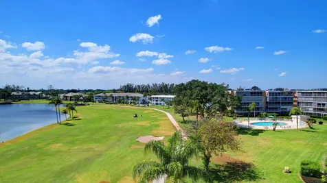 300 Jfk Drive Atlantis FL 33462