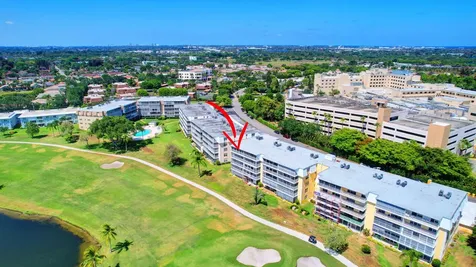 300 Jfk Drive Atlantis FL 33462