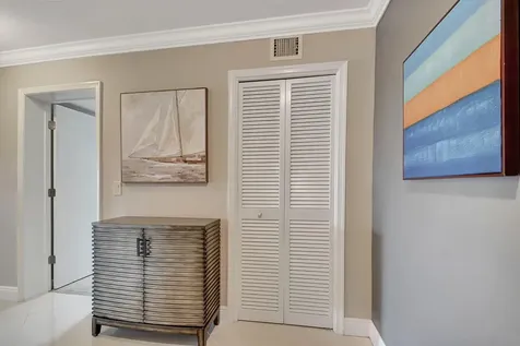 300 Jfk Drive Atlantis FL 33462