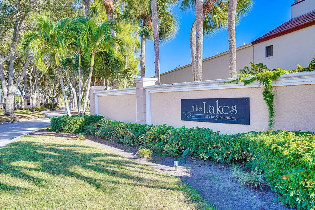 1775 Lakefront C2 Boulevard Fort Pierce FL 34982