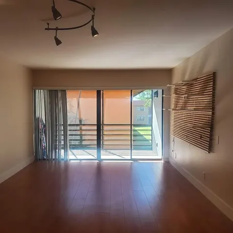 2001 W Woolbright Road Boynton Beach FL 33426