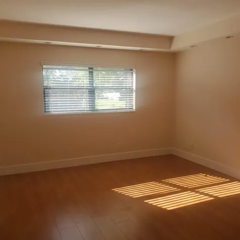 2001 W Woolbright Road Boynton Beach FL 33426