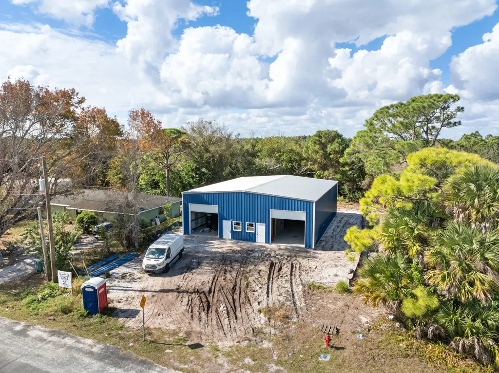 2933 Harson Way Fort Pierce FL 34946