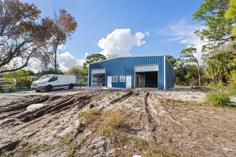 2933 Harson Way Fort Pierce FL 34946