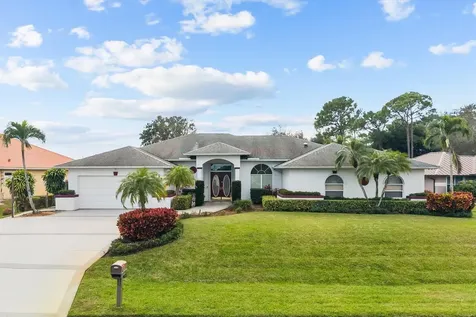 156 Sw Saratoga Avenue Port Saint Lucie FL 34953