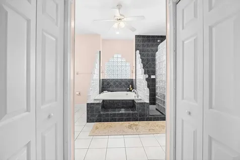 156 Sw Saratoga Avenue Port Saint Lucie FL 34953