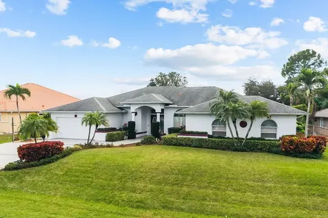 156 Sw Saratoga Avenue Port Saint Lucie FL 34953