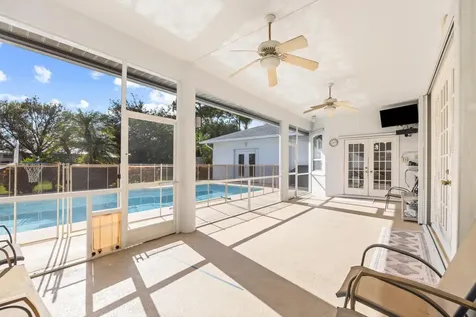 156 Sw Saratoga Avenue Port Saint Lucie FL 34953