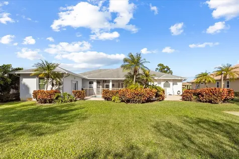 156 Sw Saratoga Avenue Port Saint Lucie FL 34953