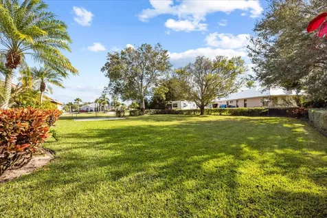 156 Sw Saratoga Avenue Port Saint Lucie FL 34953
