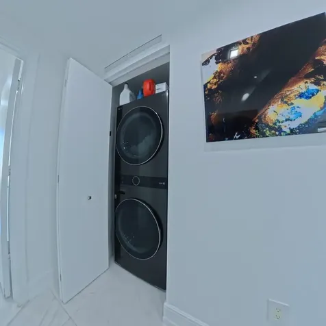 650 NE 32nd Street Miami FL 33137
