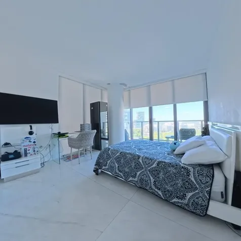 650 NE 32nd Street Miami FL 33137
