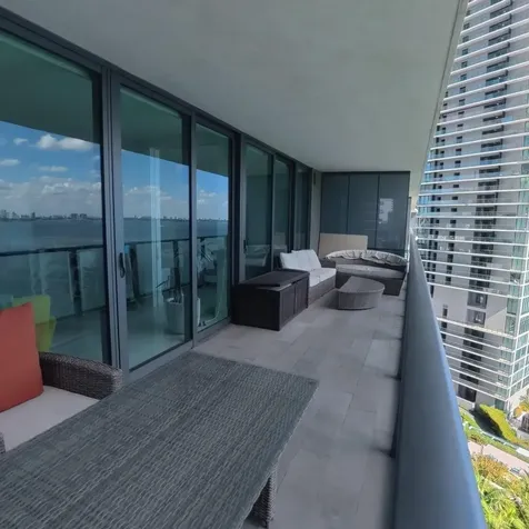 650 NE 32nd Street Miami FL 33137