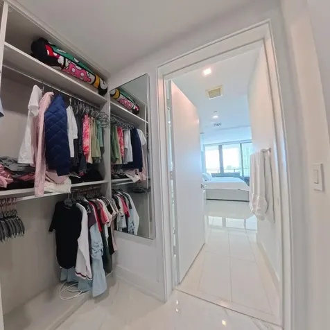 650 NE 32nd Street Miami FL 33137