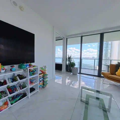 650 NE 32nd Street Miami FL 33137
