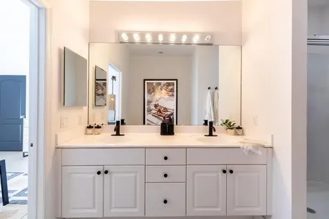 72 SE 6th Avenue Delray Beach FL 33483