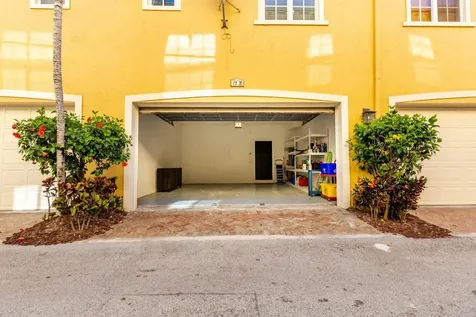 72 SE 6th Avenue Delray Beach FL 33483