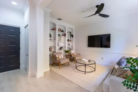 72 SE 6th Avenue Delray Beach FL 33483