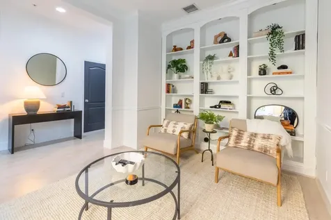 72 SE 6th Avenue Delray Beach FL 33483