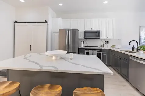 72 SE 6th Avenue Delray Beach FL 33483