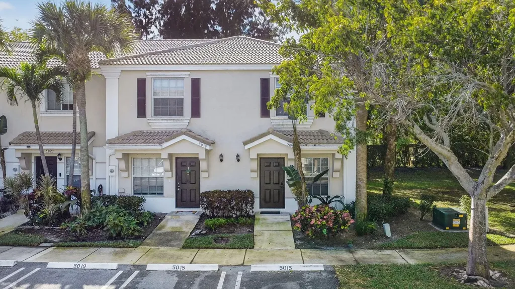 5015 Palmbrooke Circle West Palm Beach FL 33417