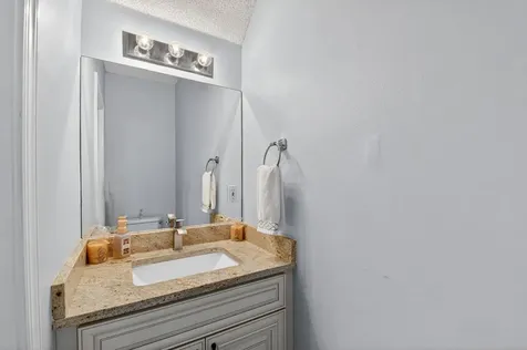 5015 Palmbrooke Circle West Palm Beach FL 33417
