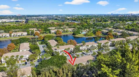 5015 Palmbrooke Circle West Palm Beach FL 33417