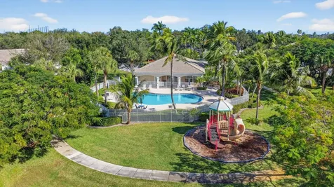 5015 Palmbrooke Circle West Palm Beach FL 33417