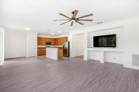 2361 Se Grand Drive Port Saint Lucie FL 34952