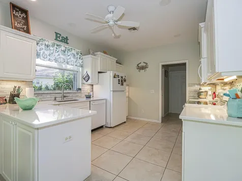 5410 25th Place Vero Beach FL 32966