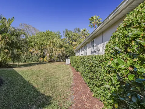 5410 25th Place Vero Beach FL 32966