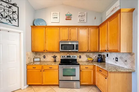 414 Se Cork Road Port Saint Lucie FL 34984