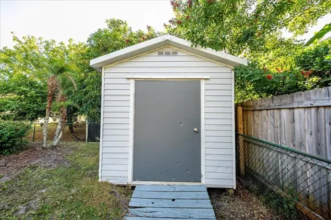 414 Se Cork Road Port Saint Lucie FL 34984