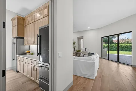 18240 Se Heritage Drive Tequesta FL 33469