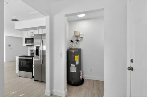 17296 W Sycamore Drive The Acreage FL 33470