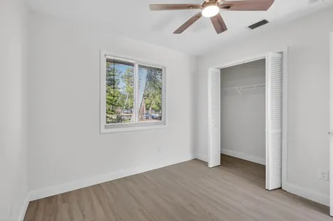 17296 W Sycamore Drive The Acreage FL 33470