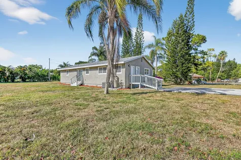 17296 W Sycamore Drive The Acreage FL 33470