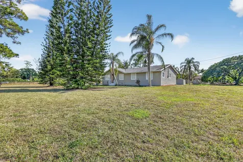 17296 W Sycamore Drive The Acreage FL 33470
