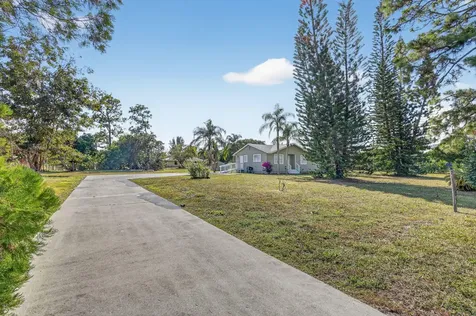 17296 W Sycamore Drive The Acreage FL 33470