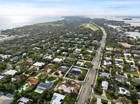 706 Flamevine Lane Vero Beach FL 32963